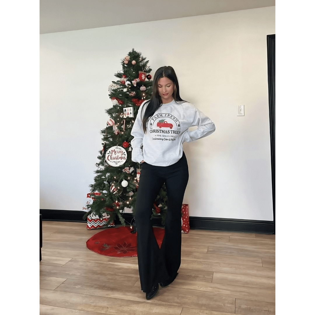 North Pole Flare Bundle (1 Surprise Christmas Crewneck + 1 Strechy Bow)